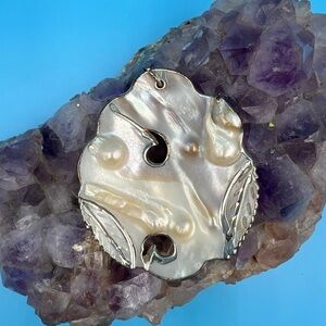 Elegant Silver and Pearl Pendant